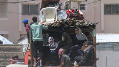 Foto de Rafah: exército israelense ordena evacuação e civis fogem da cidade