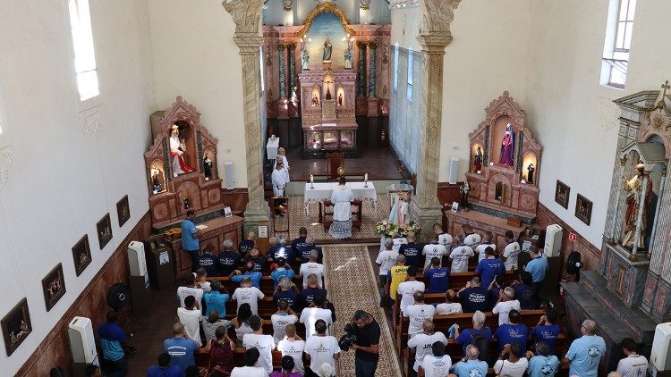 Romaria dos homens encerra homenagens a Nossa Senhora da Penha 