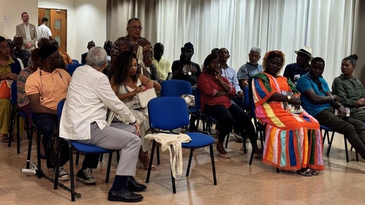 Momento de reflexão e debato durante o evento