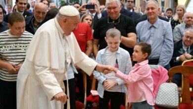 Foto de Papa ao Círculo São Pedro: intensificar a caridade no Jubileu, com proximidade e sem holofotes
